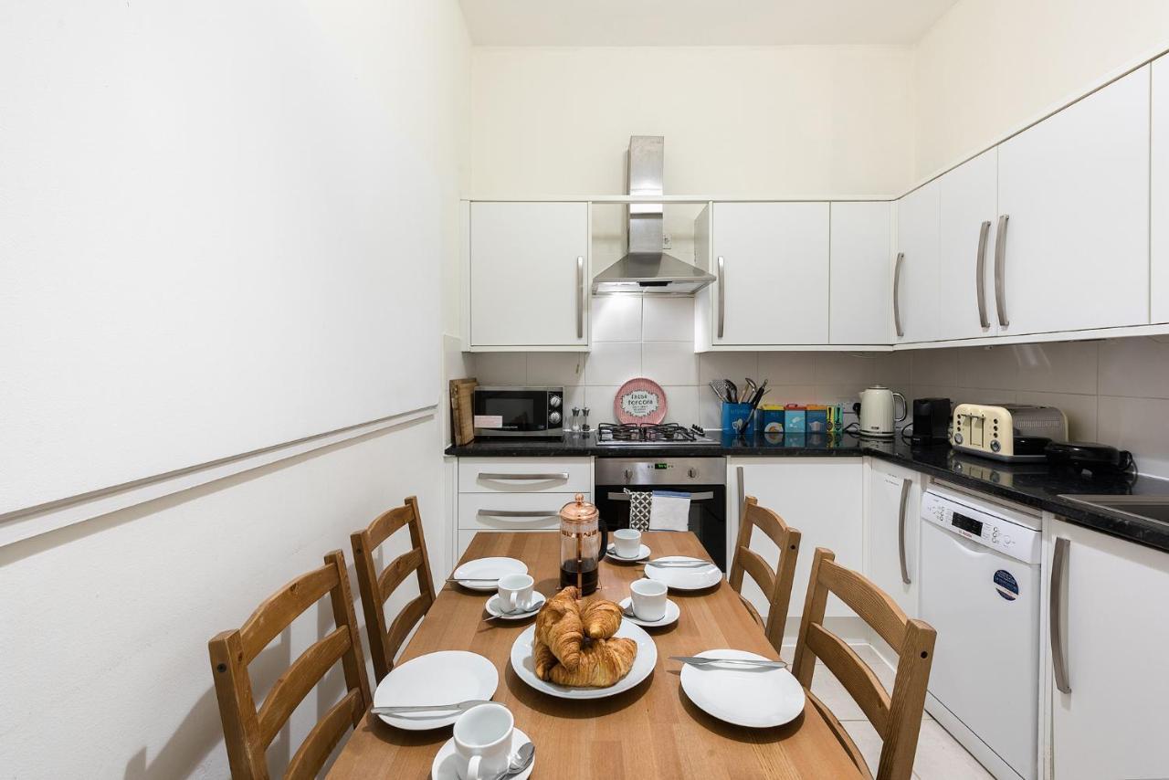 Heart Of Ealing Apartment With Garden Londres Exterior foto