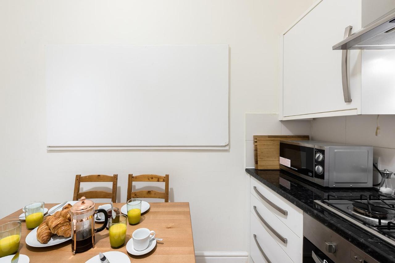Heart Of Ealing Apartment With Garden Londres Exterior foto
